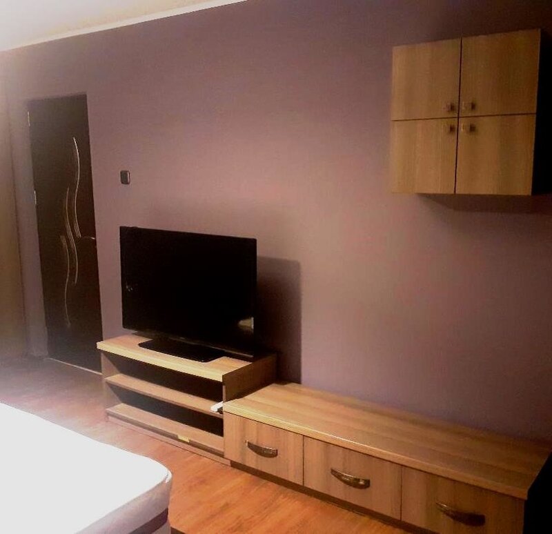 Drumul Taberei, Ghencea, semistradal, decomandata, parter, bloc reabilitat